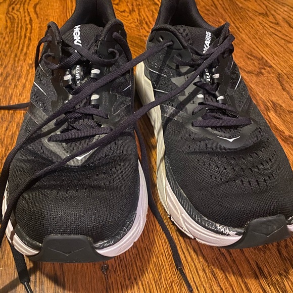 HOKA One One Arahi 5 - Picture 4 of 4